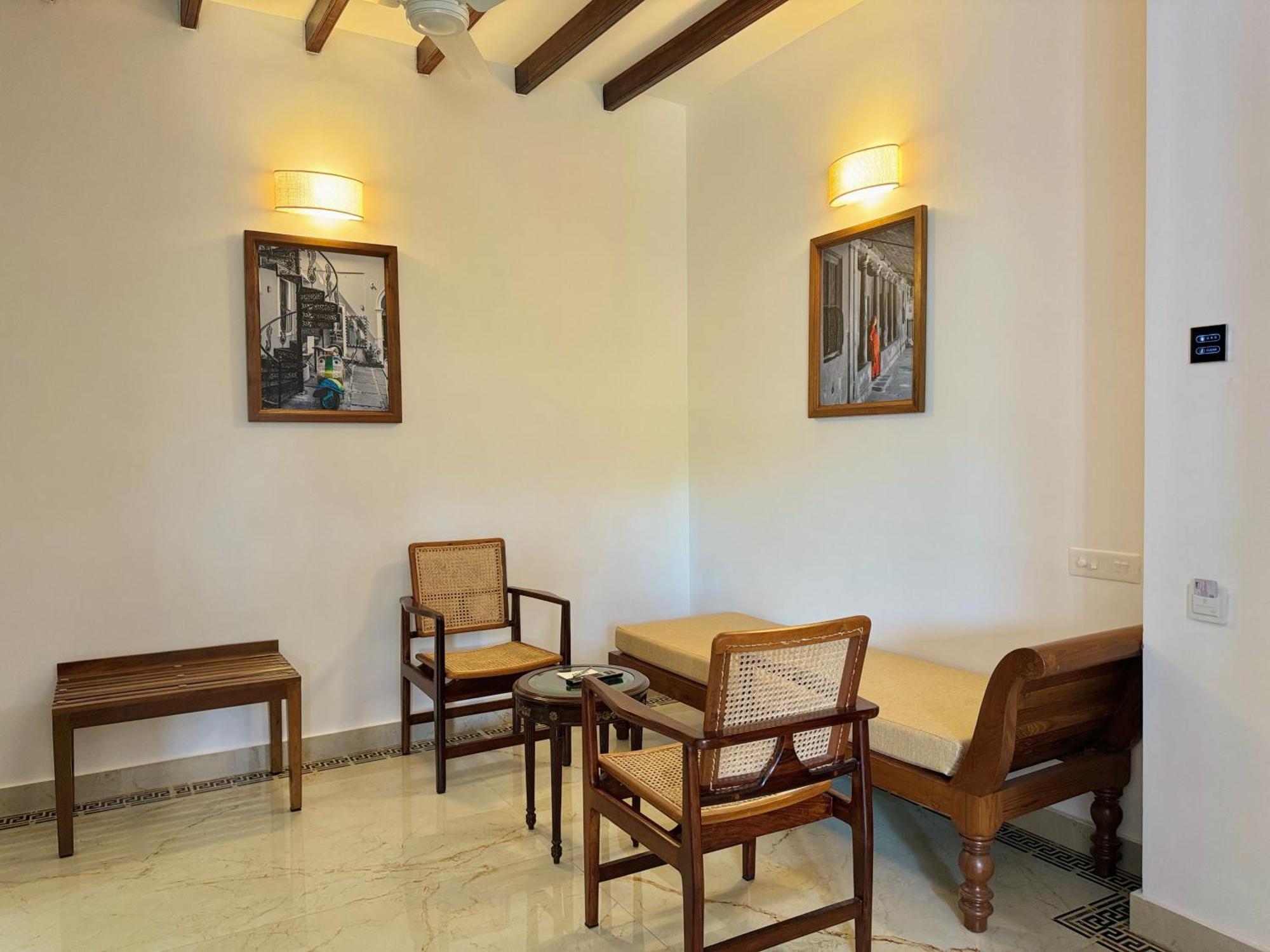 La Plage Seaview Suites Pondicherry Dış mekan fotoğraf
