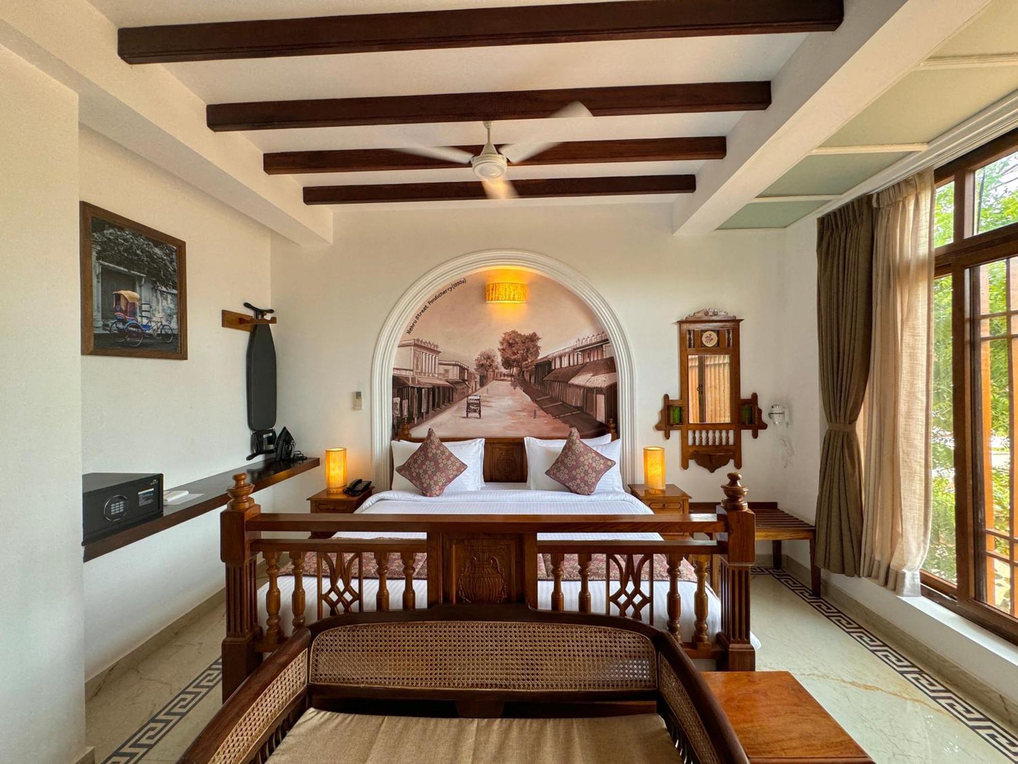 La Plage Seaview Suites Pondicherry Dış mekan fotoğraf
