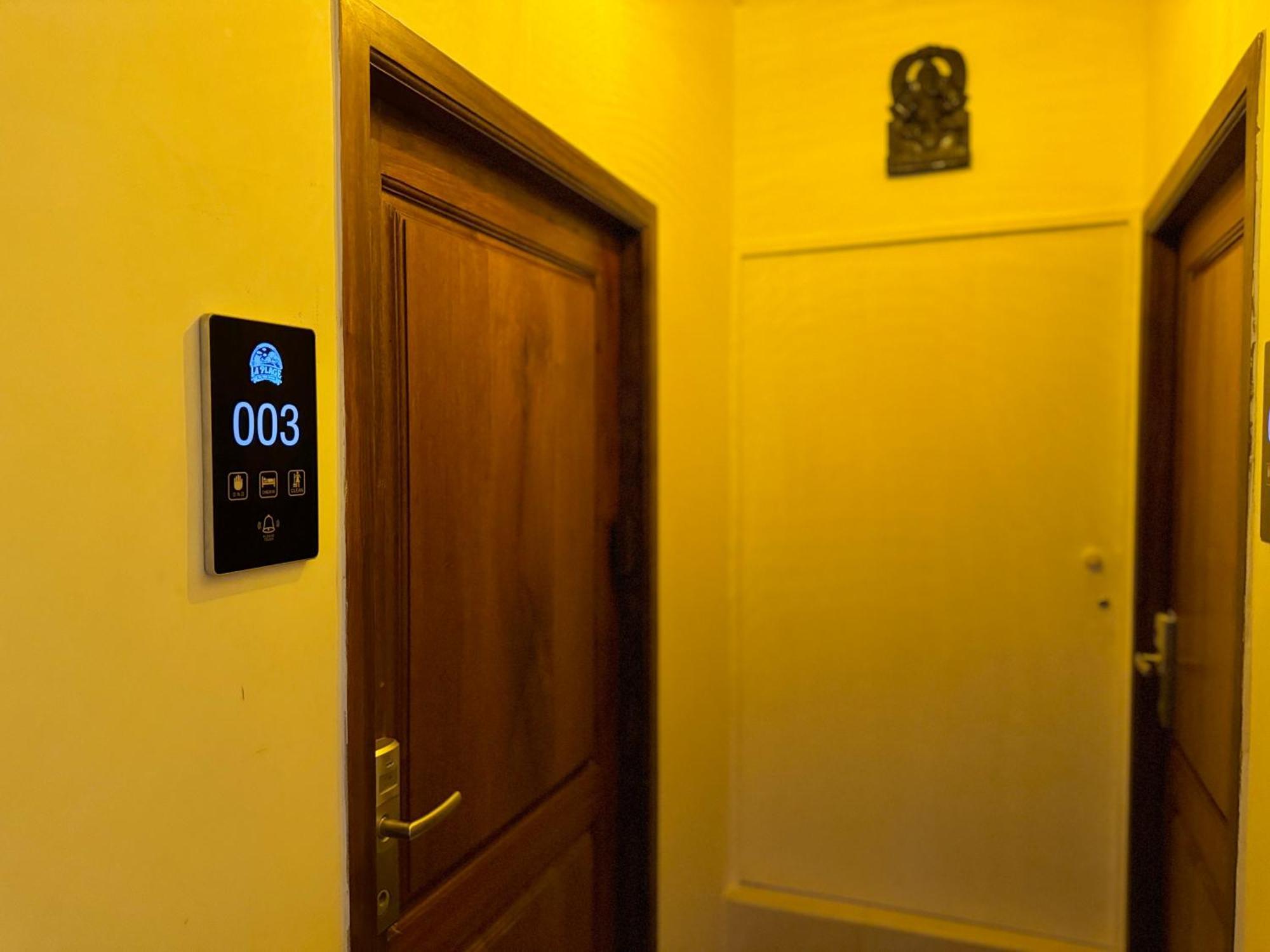 La Plage Seaview Suites Pondicherry Dış mekan fotoğraf