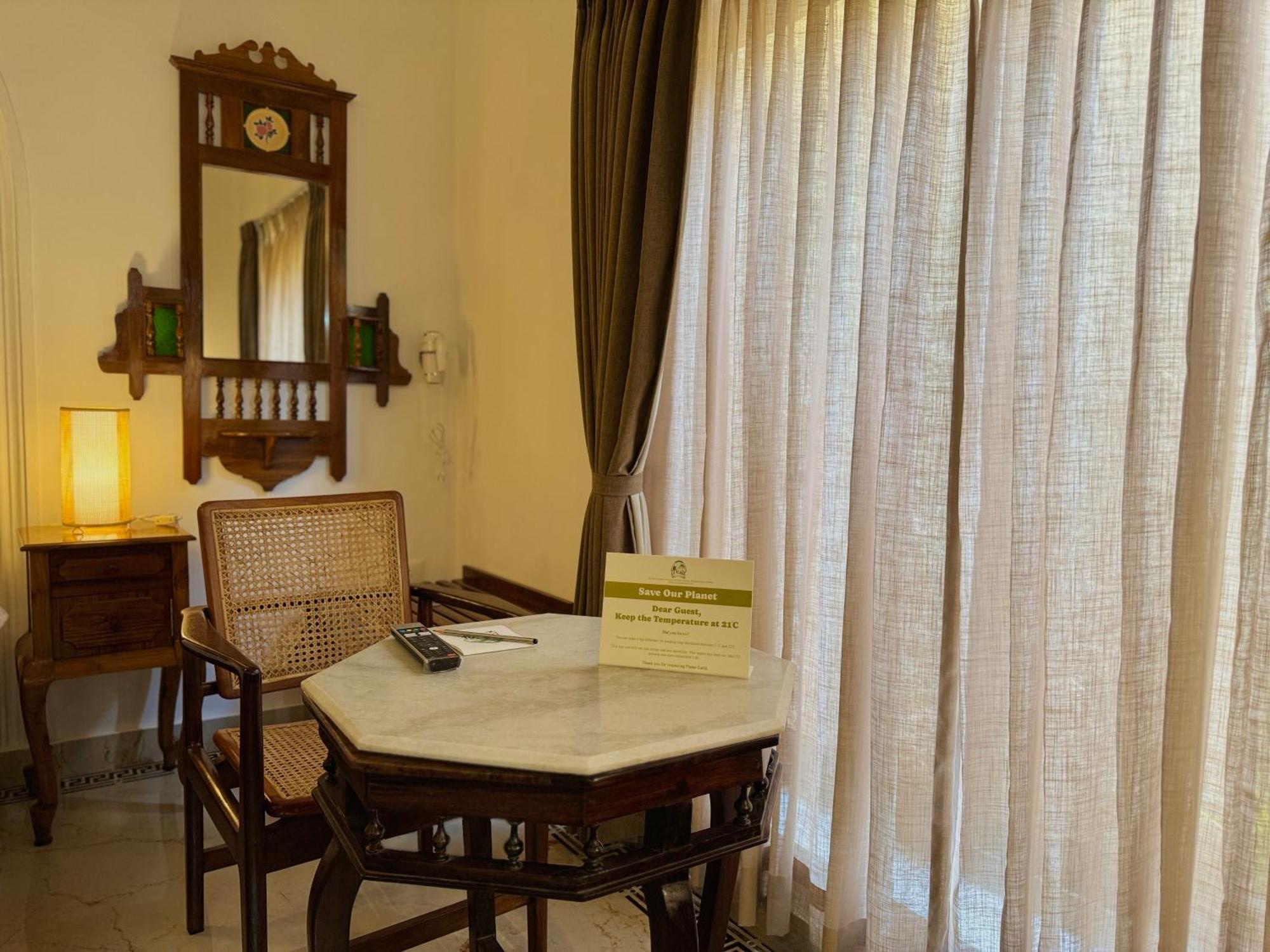 La Plage Seaview Suites Pondicherry Dış mekan fotoğraf