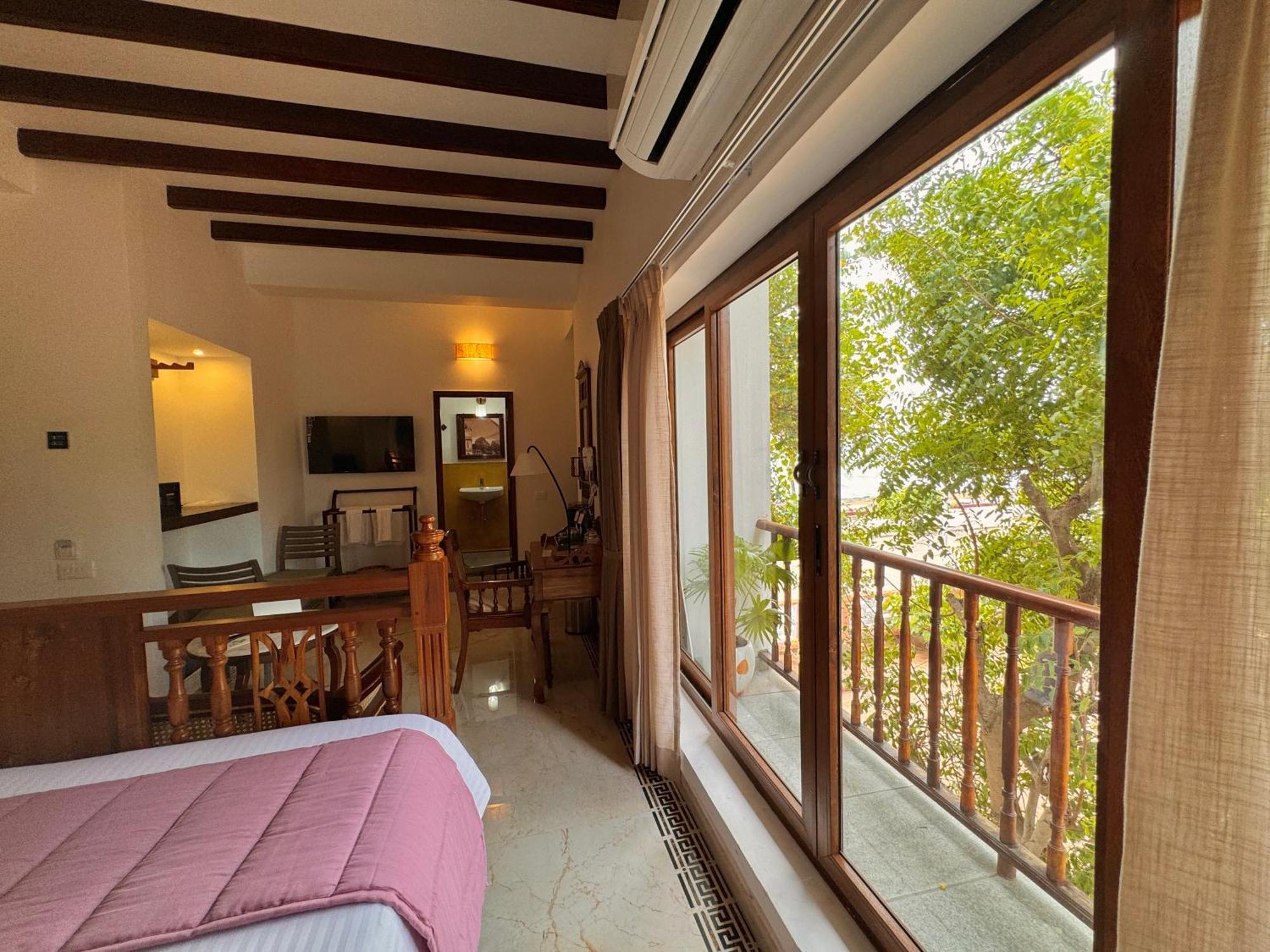 La Plage Seaview Suites Pondicherry Dış mekan fotoğraf